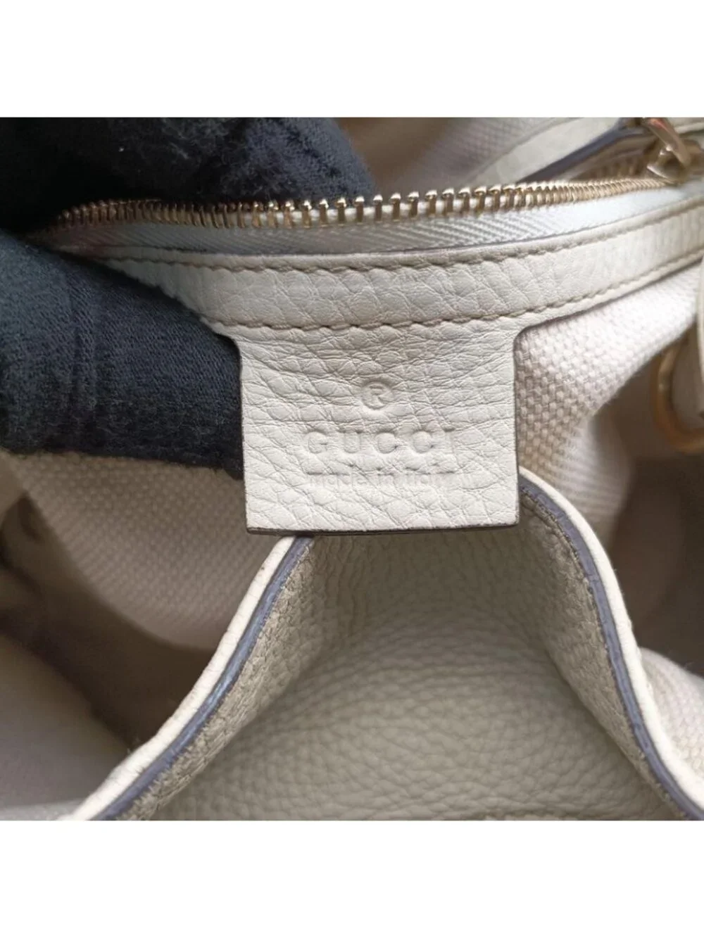 ★SOLD★ Gucci Soho White Leather Messenger Bag - Picture 10 of 15